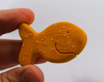 Gold Fish Cracker Fidget Slider: 3D Printed Collectible