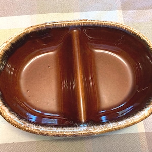 Vintage 1950's Hull Pottery Divided Dish Brown Drip Glaze 11" x 8" EUC USA