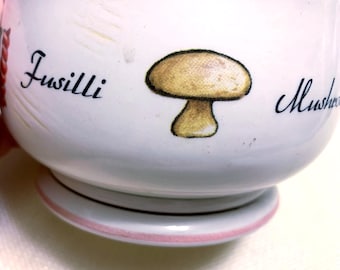 Vintage Tabletops Unlimited Italian Pasta Bowl Ingredients Images Pedestal Base 5.5 x 3.5"