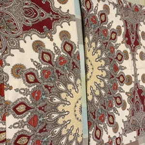 Vintage Noble Excellence Set of 2 Shams Villa Pattern Maroon & Gray - King Size EUC