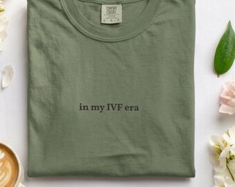 Besticktes IVF Era Shirt, minimale Fruchtbarkeit T-Shirt, subtile Unfruchtbarkeitsbewusstseins-Stickerei, IVF Geschenk