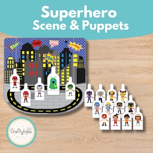 Könnte beinhalten: Superhero Scene & Puppets Set mit einer Stadtkulisse und Comic-Soundeffekten. Enthält Superhelden-Charakterpuppen in verschiedenen Designs. Das Craftytopia Creations-Logo ist sichtbar.