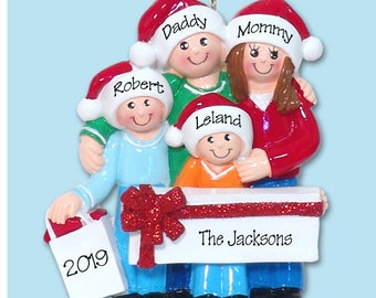 4 People Personalized Family Ornament Christmas Ornament - 4 People Family Personalized Christmas Ornament