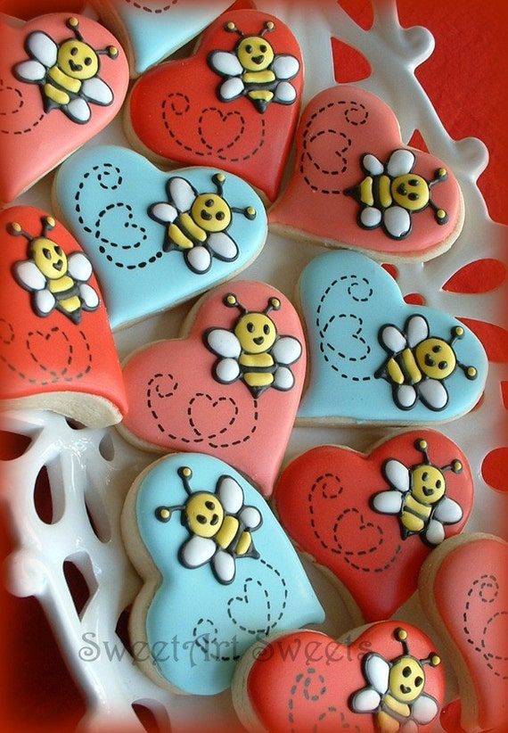Valentine S Day Valentine Cookies Bee Cookies Heart Etsy