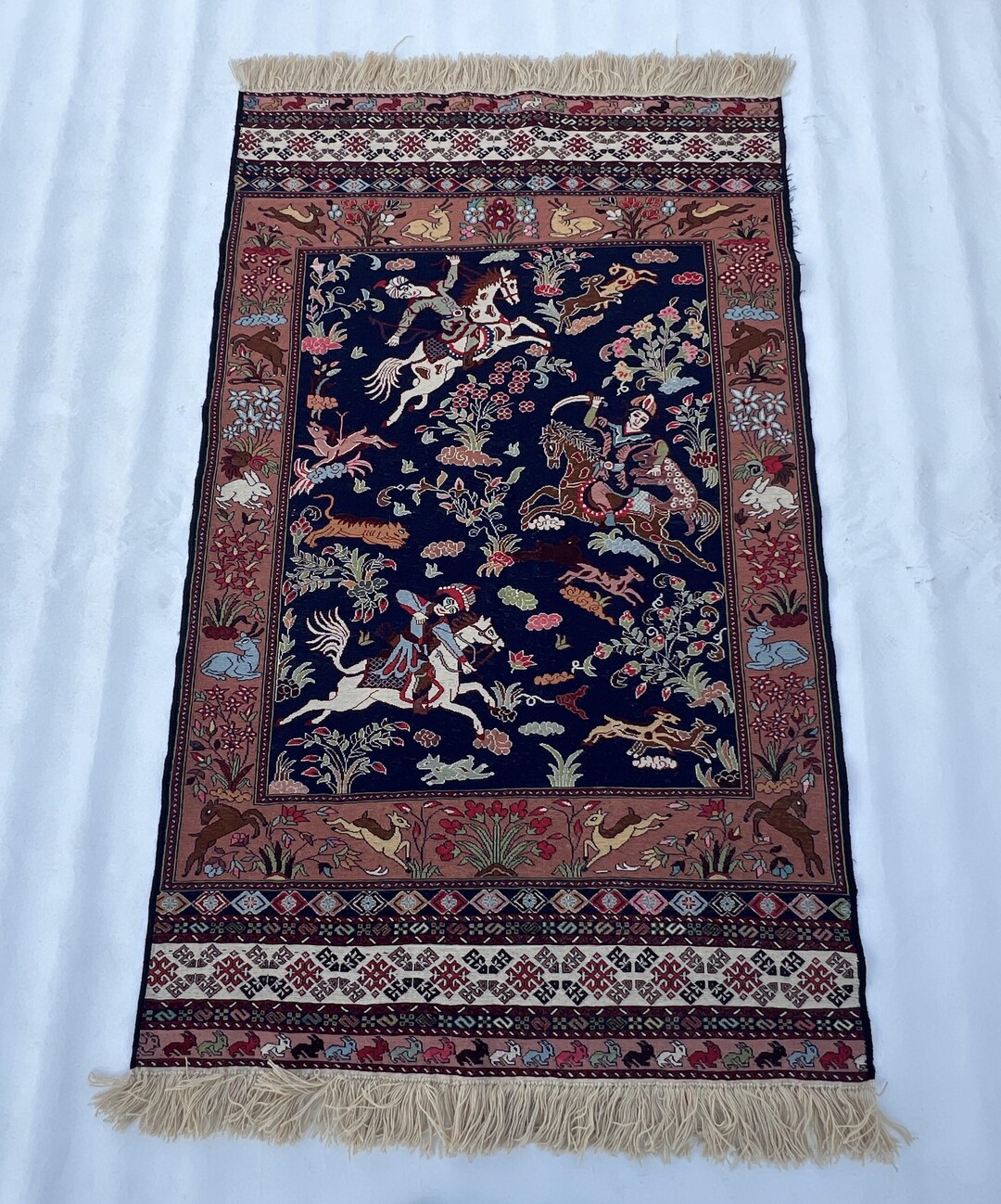 Vintage Pictorial Hunting Scene Kilim Rug, Wool Flatweave Wall Decor - Etsy