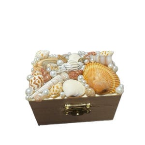 handmade seashell and pearl trinket box, ocean aesthetic, coastal aesthetic, beach charms