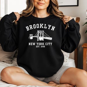 Brooklyn NYC Sweatshirt | Unisex Heavy Blend™ Crewneck | Vintage, Gift for Travelers, Cozy Layering, Streetwear, Brooklyn Pride