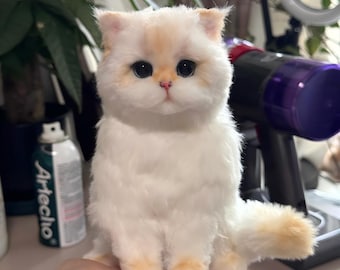 Handgemaakte realistische kattenpop, chenille kittenfiguur, huisdiermonument, Vaderdagcadeau