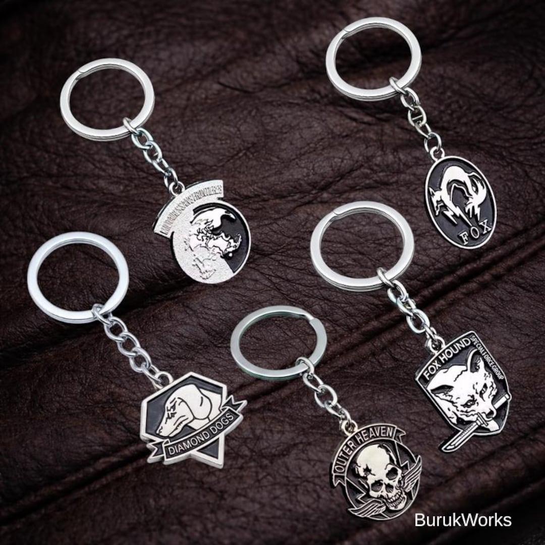 Solid Keychain Metal Gear Solid Outer Heaven Keychain, Gamer Keychain Gift, Video Game ...