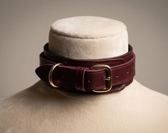 Collier en cuir bordeaux avec laisse, collier ras de cou en cuir de luxe, cadeau romantique pour elle