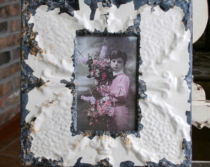 Antique Ceiling Tin Picture Frame 4 X 6 Chippy off White Etsy