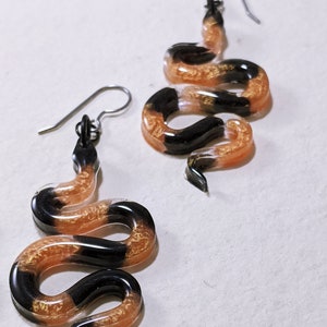 Snake Earrings, Orange and Black Lightweight Resin, Gothic Jewelry, Horror, Spooky, Scary, Macabre, Epoxy Resin Handmade image 4