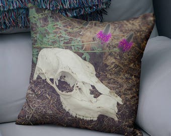 Macabre Halloween Décor, Real Skull  Pillow, Modern Pillow Case, Woodland Throw Pillow, Skeleton Pillow Cover, Goth Decor Witches Room Decor