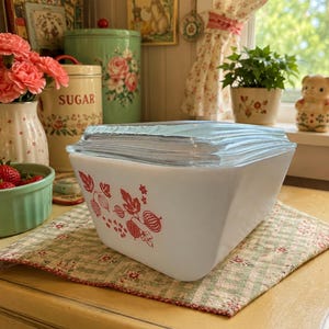 Pyrex Gooseberry Refrigerator Dishes - Etsy