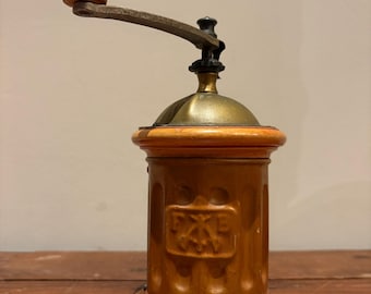 Antique F&B TRE SPADE Italian Sheet Metal Coffee Mill/Grinder Rare Orange Color