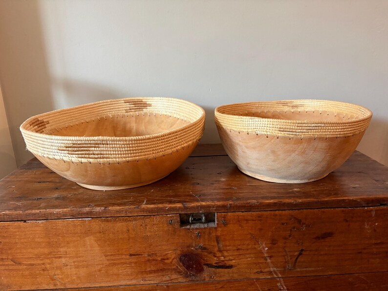 Anthropologie Sisal-Wrapped Wooden Decorative Bowls – Set of 2 (12.5” & 10.5”) afbeelding 14