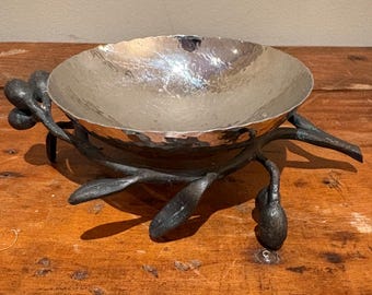Michael Aram Olive Branch Catch All Collection Bowl Trinket Ring Nuts Dish 4.75”