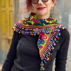 Colorful scarf with a fringe of tassels and beadwork. image 3