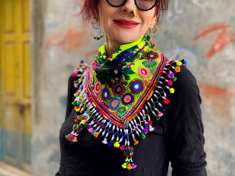 Colorful scarf with a fringe of tassels and beadwork. image 2