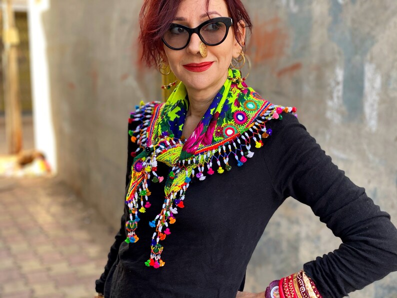 Colorful scarf with a fringe of tassels and beadwork. image 1