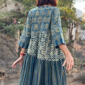 Indigo blue and ecru dress is a tiered cotton dress from hand printed fabrics. Hand embroidery decorates the pocket. zdjęcie 10