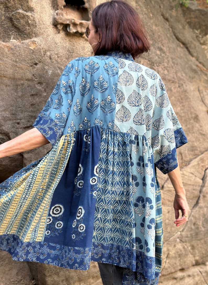 Kaftan tunic in hand printed cotton. image 9