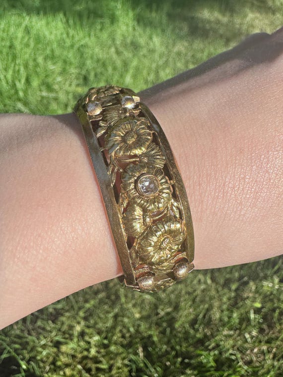 Art Nouveau Daisy Bracelet