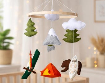 Móvil para bebé con temática de camping, decoración de fieltro para habitación infantil con temática de bosque.