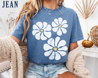 Comfort Colors Boho Daisy Flower Tee, Trendy Floral Shirt, Wildflower TShirt, Retro Floral T-Shirt, Plant Shirt, Gardener Shirt