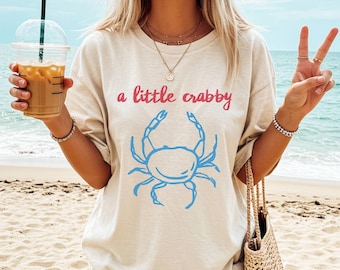 Comfort Colors Crab Shirt, Coastal Tshirt Womens Trendy Summer Tee, Oversized Beach Shirt Fun Summer Shirt Coastal Aesthetic Tee Ocean Vibes