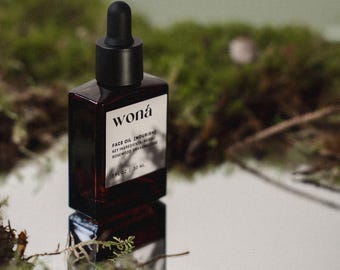 Nourishing Face Oil: deeply hydrating, glow boosting organic formula with squalane, meadowfoam and rosewood