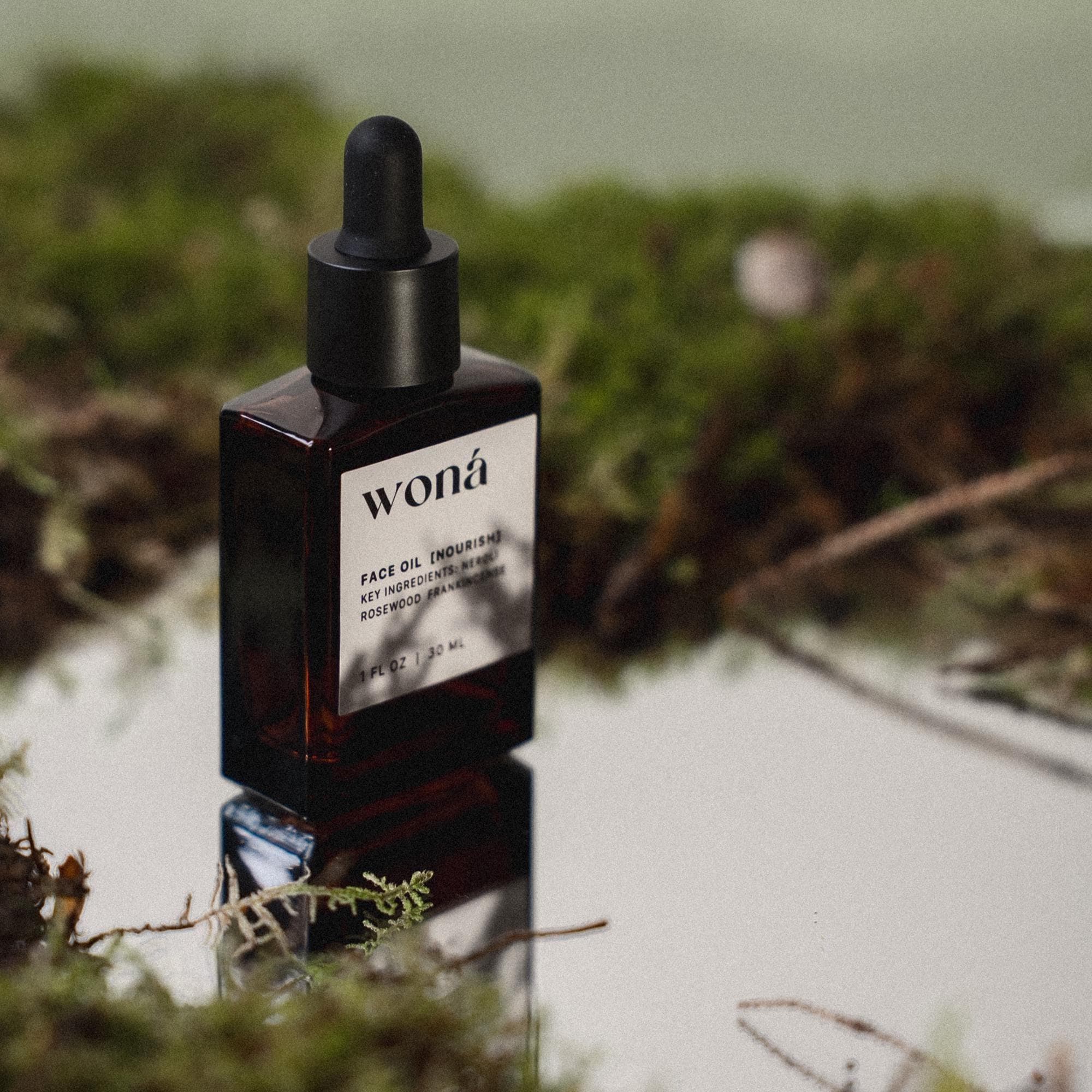 Nourishing Face Oil: deeply hydrating, glow boosting organic formula with neroli, rosewood and frankincense
