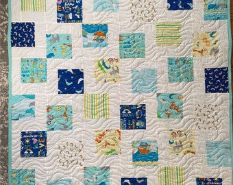 Patchwork baby quilt - ready to ship