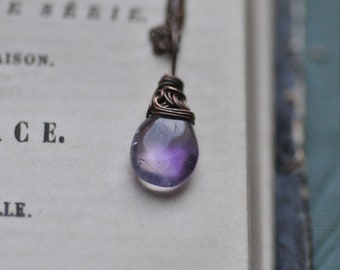 Pendentif bohème en améthyste goutte, bijoux en améthyste unique, bijoux délicats en pierres précieuses, cadeau pour amoureux de la nature