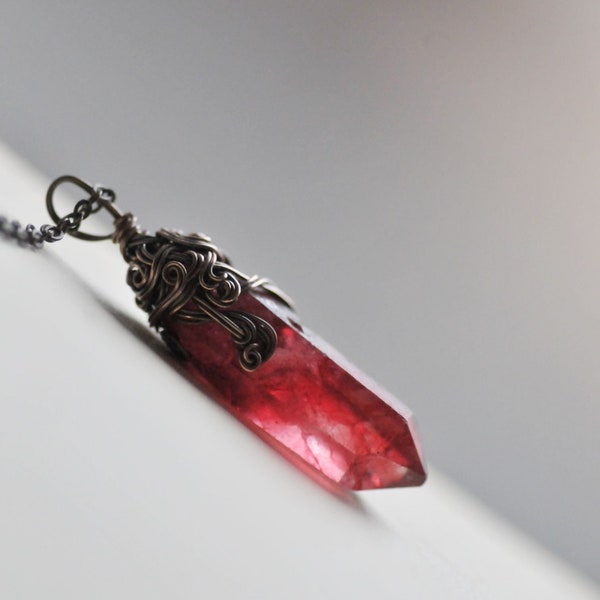 Collier cristal de sang congelé, collier de guérison, pendentif en cristal rouge rustique en cuivre, bijoux de guérison, collier en cristal bohème