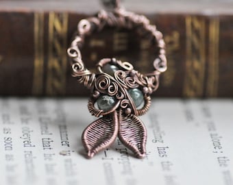 Bosketting, Elfengroene koperen ketting, Fantasy Style Sieraden, Groene Draad Verpakte Hanger, Cadeau voor Fantasy Lover