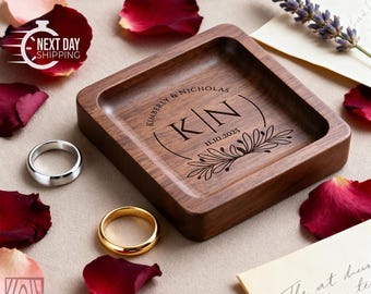 Personalized Wooden Ring Dish, Custom Engraved Ring Tray, Wedding Ring Dish, Square or Round Jewelry Holder, Engagement & Wedding Gift