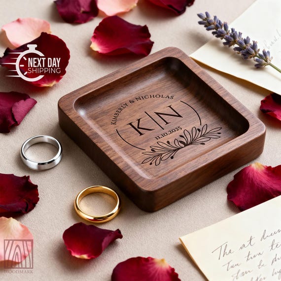 Personalized Wooden Ring Dish, Custom Engraved Ring Tray, Wedding Ring Dish, Square or Round Jewelry Holder, Engagement & Wedding Gift