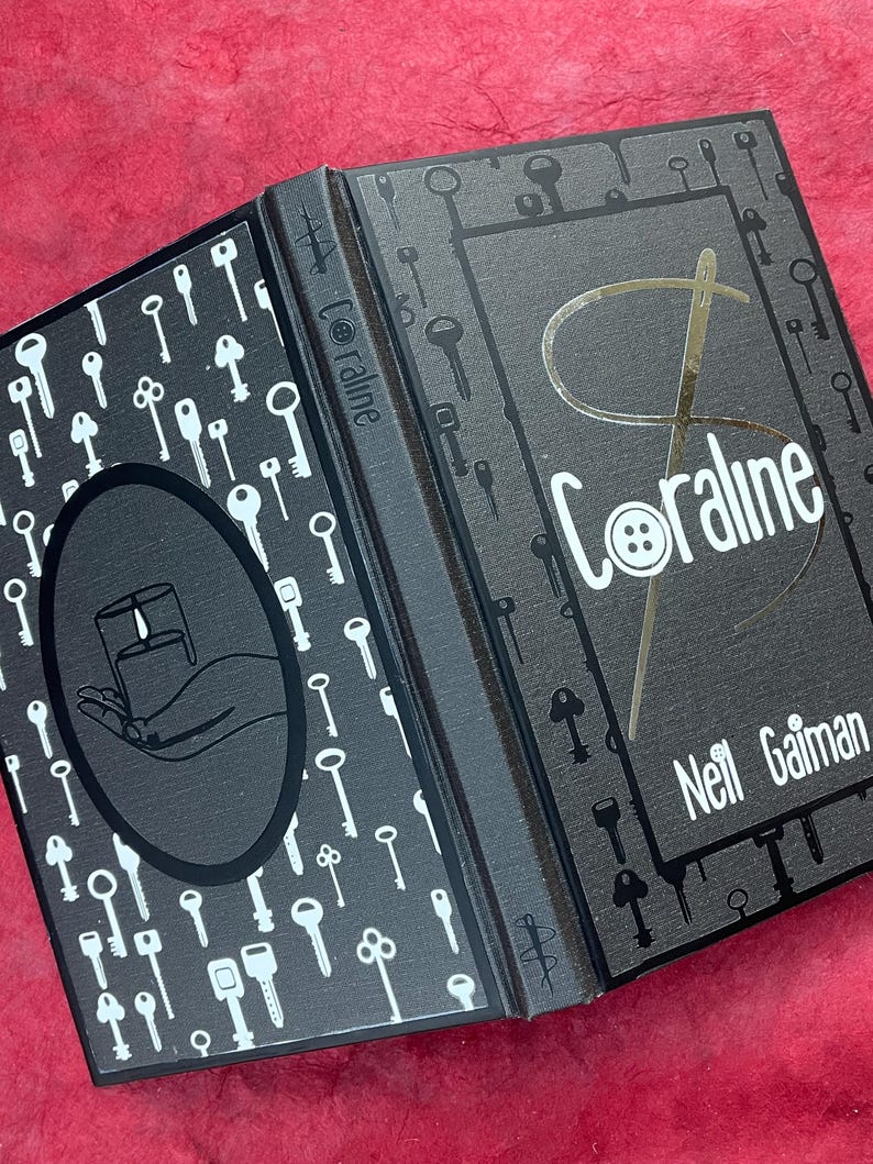 Coraline - Neil Gaiman (Special Edition Rebind) bild 2