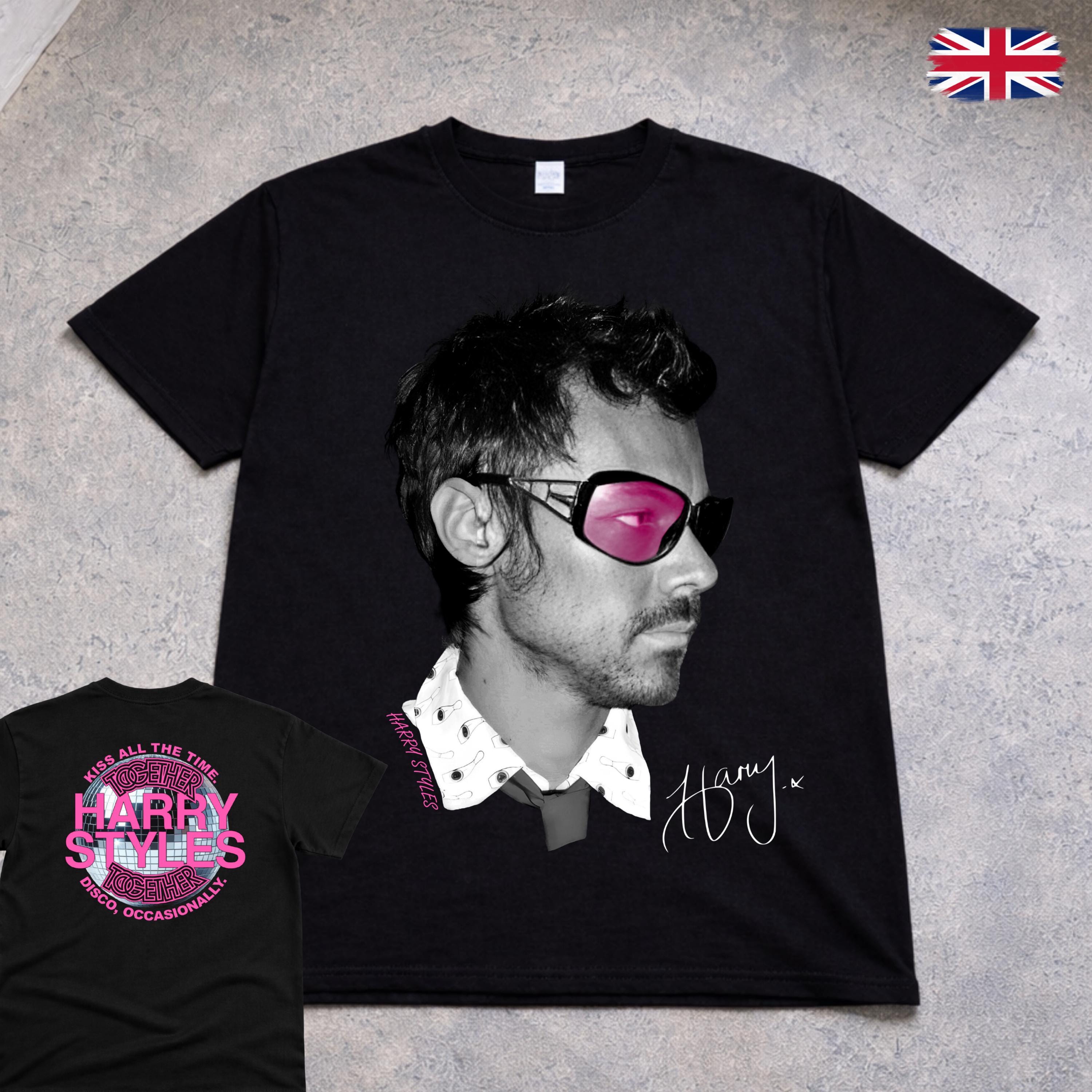 ハリー・スタイルズ SUITS TEE ハリー・スタイルズ SUITS TEE 【公式通販】