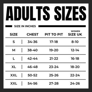 Pode incluir: Uma tabela de tamanhos para roupas de adulto, com medidas em polegadas. A tabela inclui tamanhos S a XXL, medidas do peito de 86 a 142 cm e medidas de axila a axila de 43 a 71 cm. Tamb&eacute;m inclui tamanhos femininos do Reino Unido.