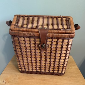 Vintage Wicker Picnic Basket with Shoulder Strap | Fruit Lined Rattan Hamper | Boho Summer Tote | Mid Century Modern Picnic Basket