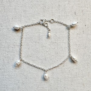 The Jessie Bracelet, Pendant Pearl Bracelet, Freshwater Pearl Jewellery, Sterling Silver, Classic Pearl Bracelet, Everyday Pearl Bracelet