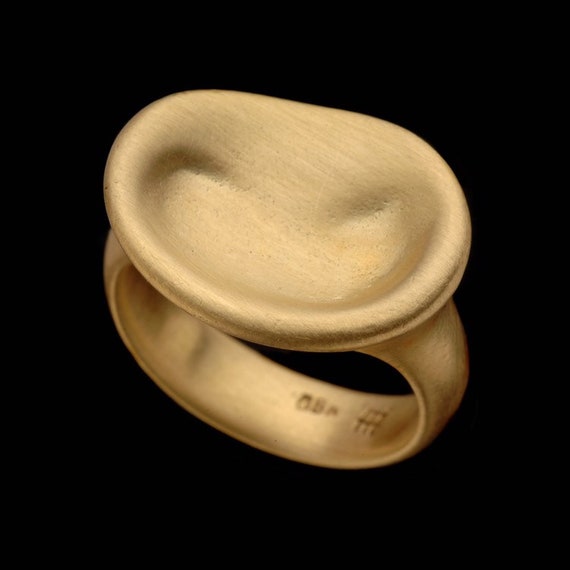 Unique Gold Statement Ring, Natural Curved 18k Solid Gold Ring, Fine Jewelry, Resizable.