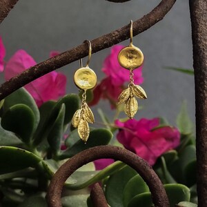 18k Solid Gold Earrings,Cluster Of 18k Gold Seeds Hanging From 18k Gold Top,Fine Jewelry,Natural Design in Gold,Handmade. image 5