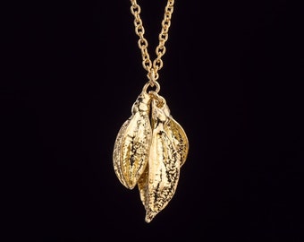 18k solid Gold seeds necklace, 3 18k gold seeds on 18k gold chain, unique & delicate 18k gold necklace,fine jewelry, handmade.