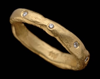 Natural Rough Looking 18k Solid Gold Ring with 9 Diamonds Set Around, Engagement ring, Fine Jewelry, Resizable.