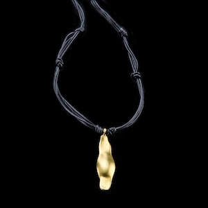 Natural Shaped 18k Solid Gold Pendent On Leather Lace, Unisex Jewelry, Handmade, Natural looking 18k Solid Gold pendent, Fine Jewelry.
