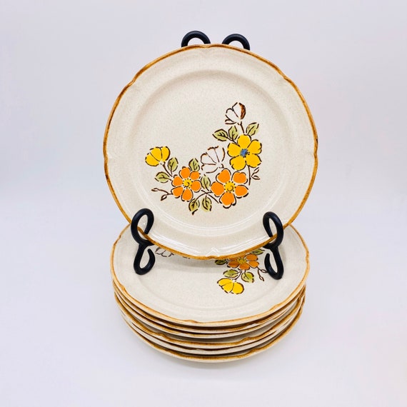 Vintage 1980s Japanese Floral Dessert Plate Vintage 1980s Japanese Floral Dessert Plate