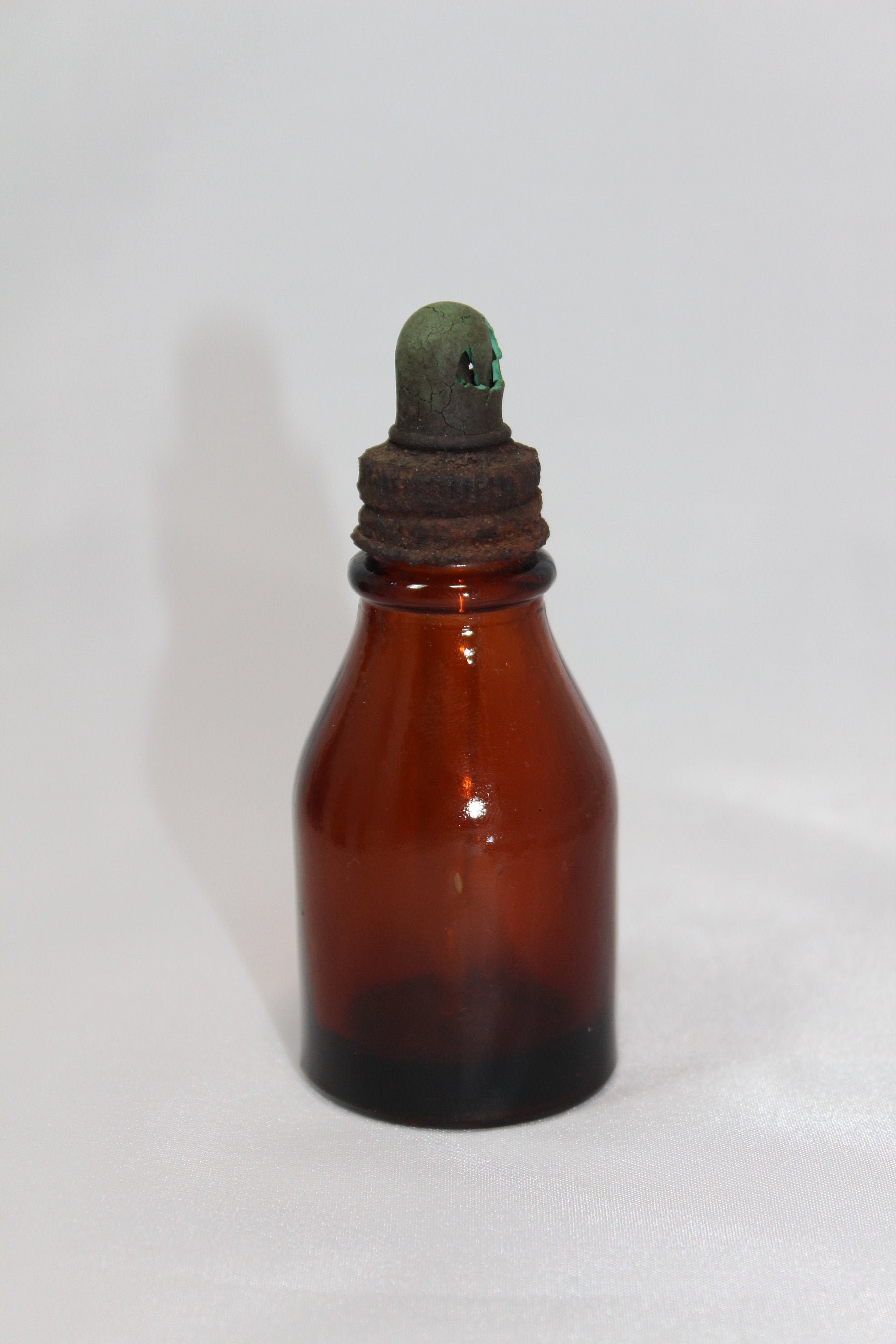 琥珀色の装飾用ガラス瓶 医薬品包装60ml琥珀色ガラス薬薬瓶カプセルヘルスケア薬瓶